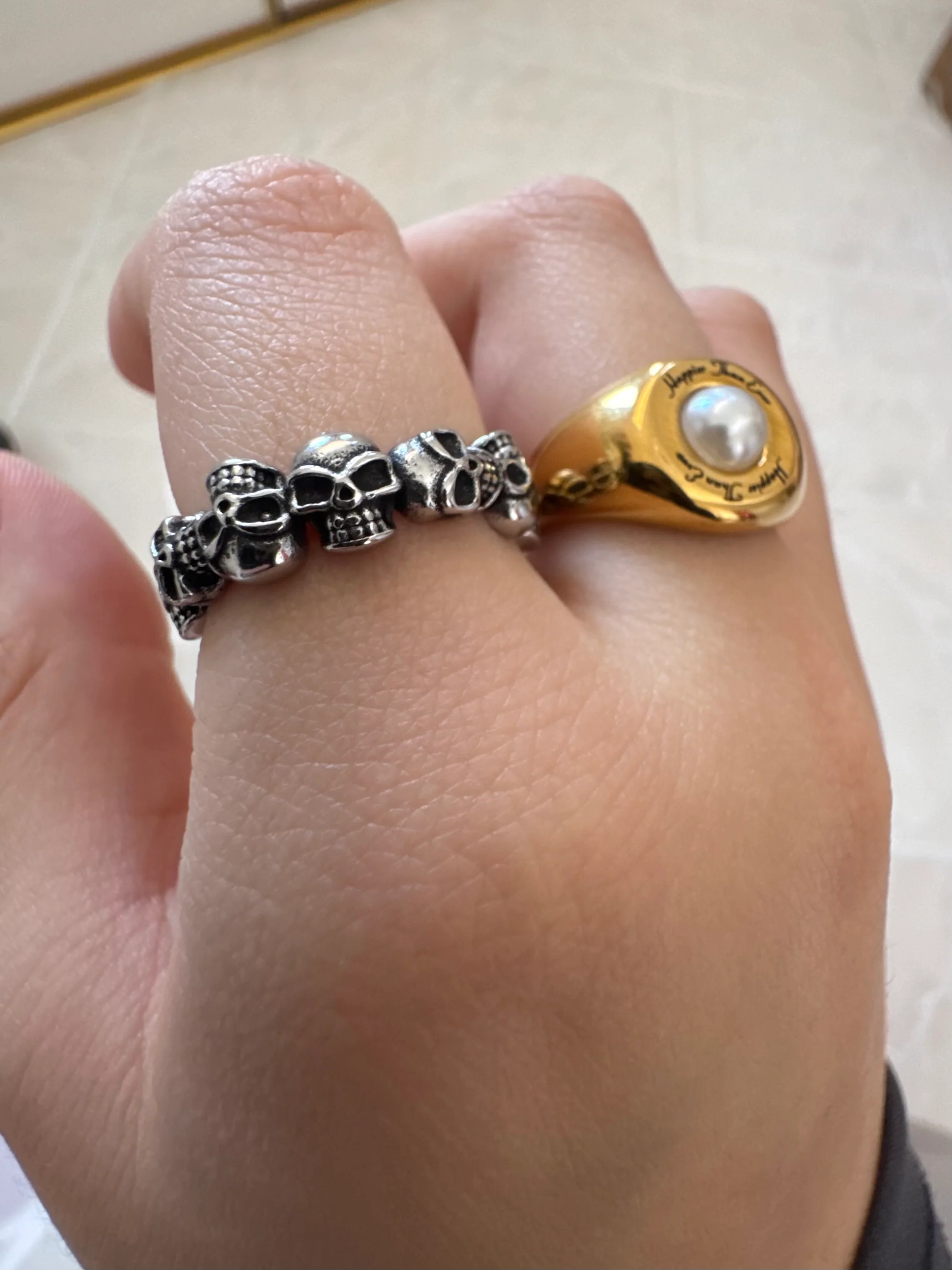 Skull surround ring stainless steel - Image 2