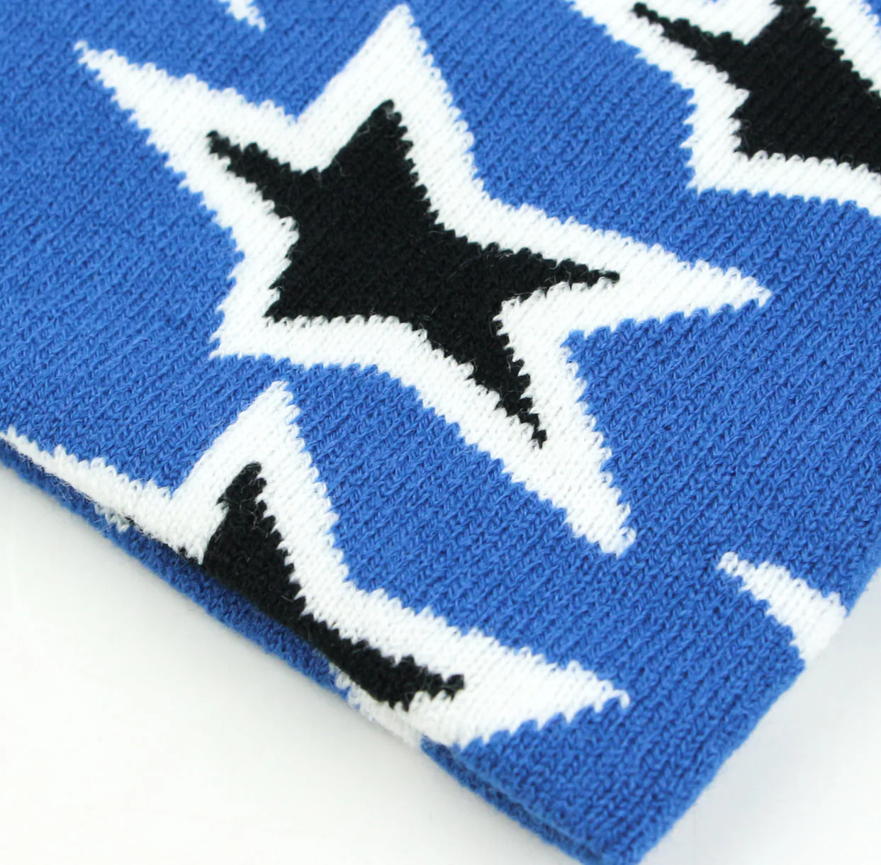 Star Pattern Beanies - Image 7