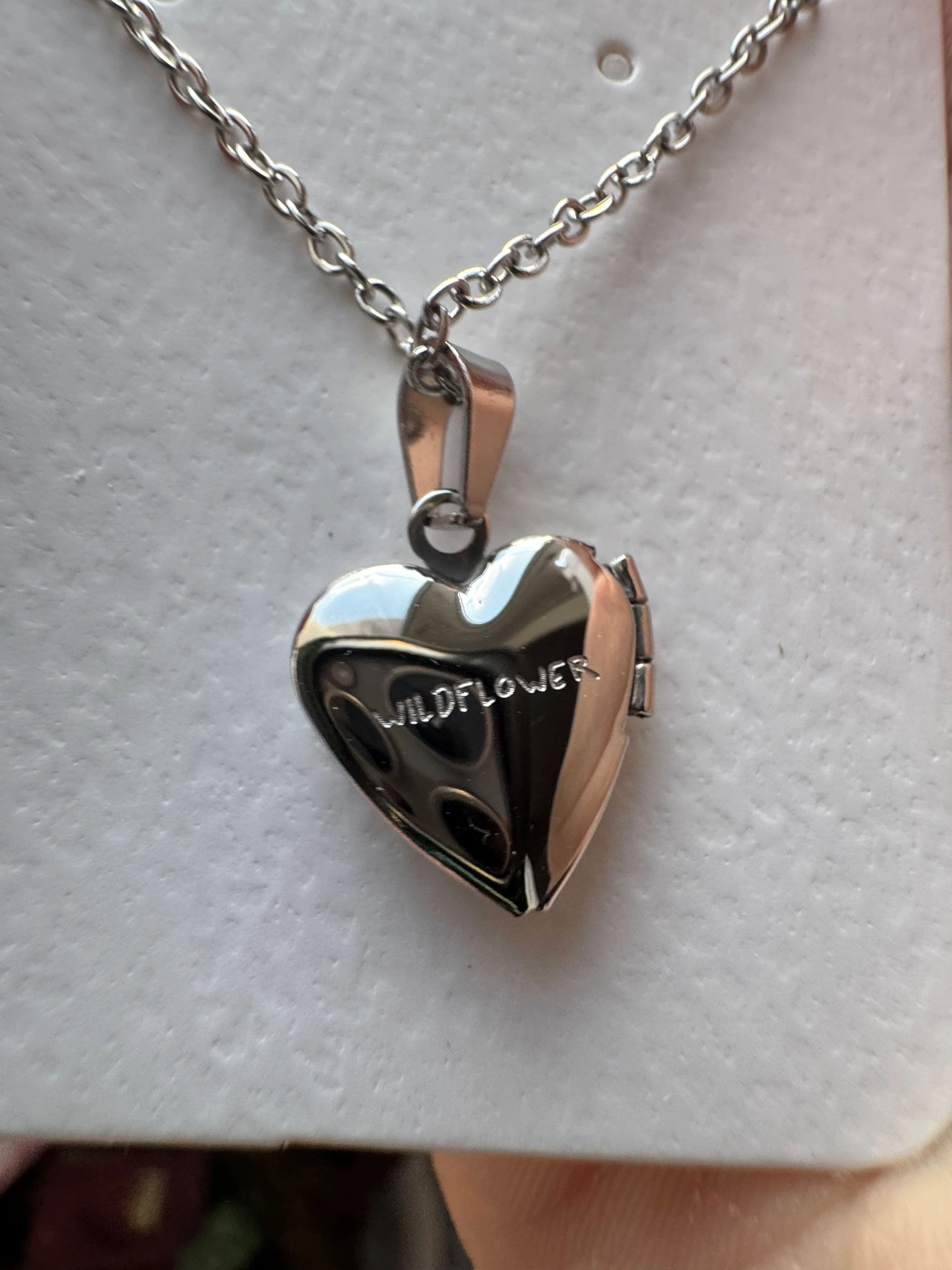 Wildflower Dainty heart floral locket Carefully Engraved Stainless Steel - Image 3